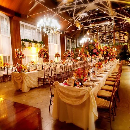 The Inn At Fox Hollow Hotel-3