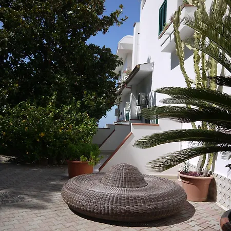Hotel Santa Lucia-3