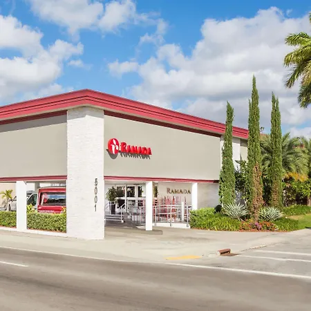 Ramada By Wyndham Miami Springs/Miami International Airport-3