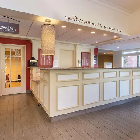 Hilton Garden Inn Fishkill-2