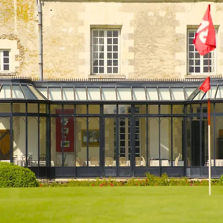 Hôtel Chateau Golf des Sept Tours by Popinns-3