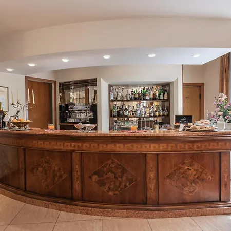Hotel Michelangelo-3