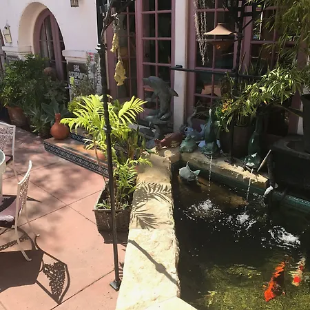 Villa Rosa Inn-3