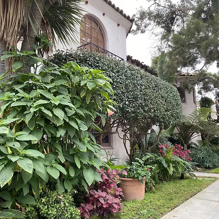 Villa Rosa Inn-2