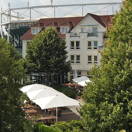Court Hotel-2