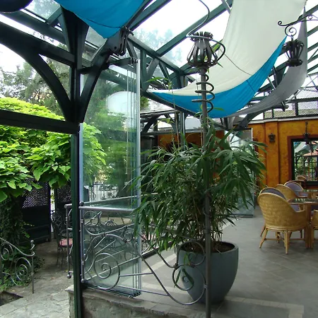 Janus Boutique Hotel & Spa-3