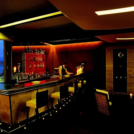 Amphitryon Hotel-2