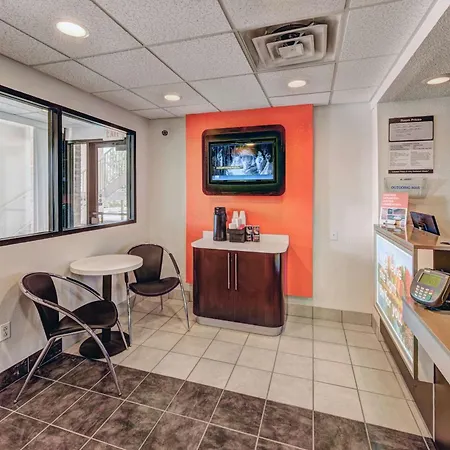 Motel 6-Niantic, Ct - New London-3