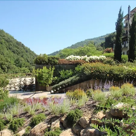 Hotel Lago Bin-2