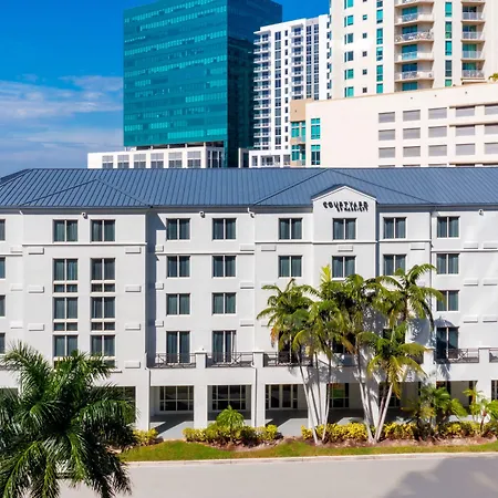 Courtyard Miami Dadeland-2