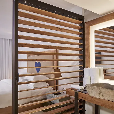Royal Myconian - Leading Hotels Of The World-2