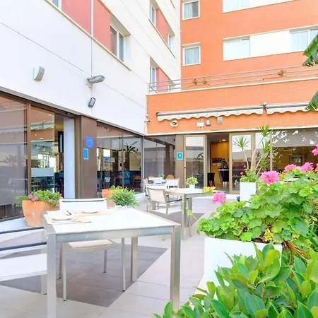 Hilton Garden Inn Malaga-3