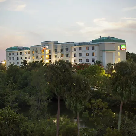 Courtyard By Marriott Fort Lauderdale Airport & Cruise Port-3