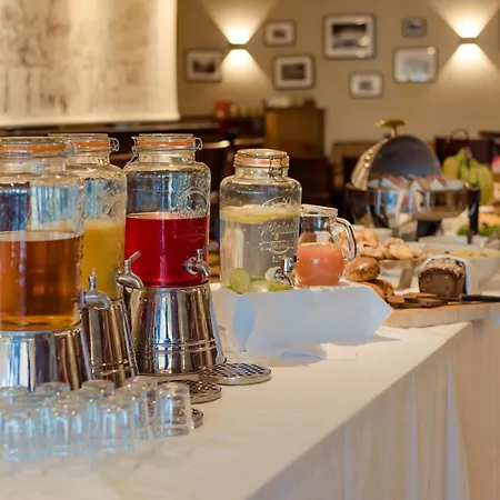 Rochestown Lodge Hotel-3