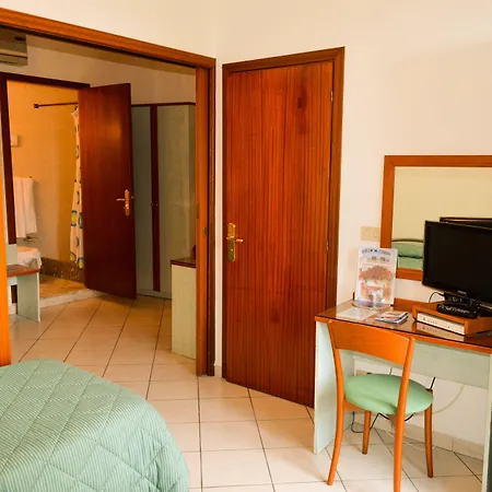 Hotel Condor-2