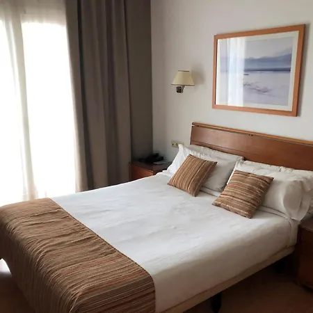 Hotel Miramar Badalona-3