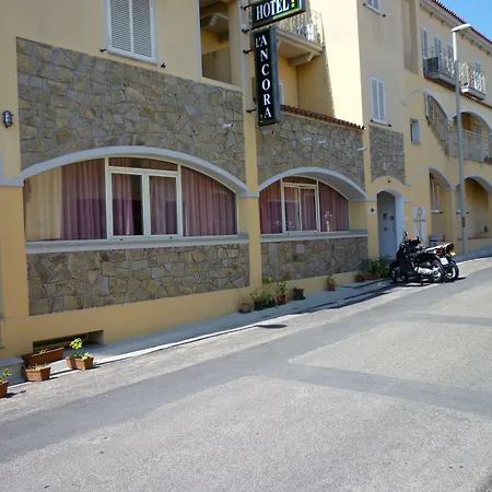 Hotel L'Ancora-2