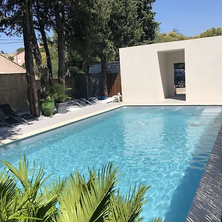 Hôtel Ermitage Avignon-3