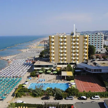 Grand Hotel Montesilvano-3