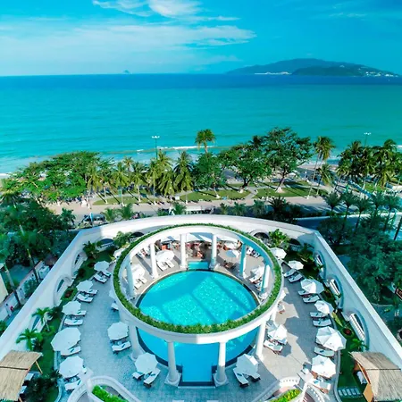 Sunrise Nha Trang Beach Hotel & Spa-2