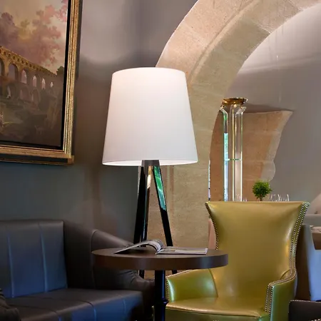 Le Castellas Hotel & Spa - Pont Du Gard - Uzes-3