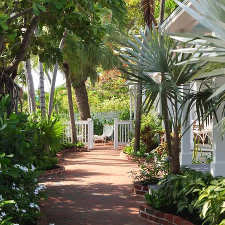 Lighthouse Hotel - Key West Historic Inns-2