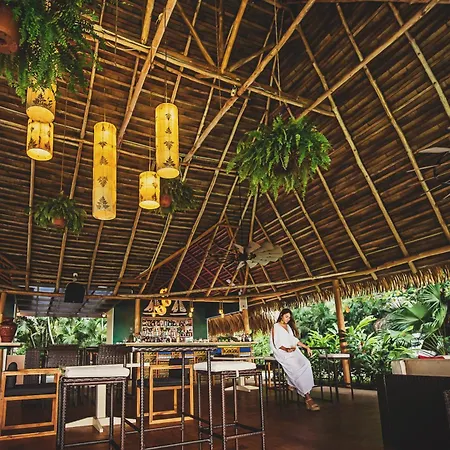 Bahia Del Sol Beach Front Boutique Hotel-2