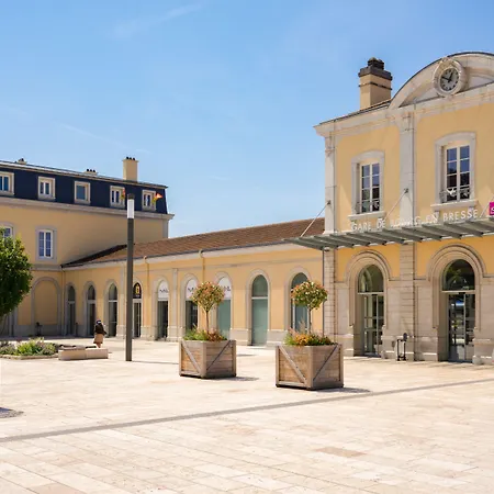 The Originals Boutique, Hotel Terminus, Bourg-En-Bresse Gare-2