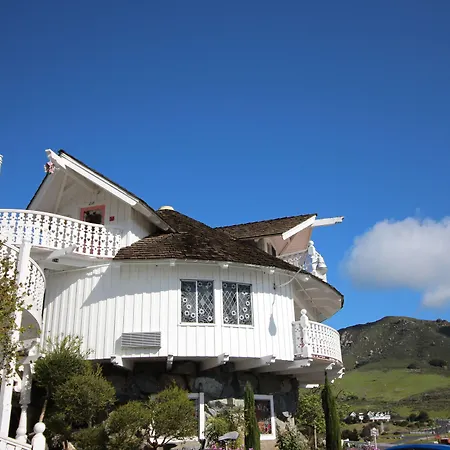 Madonna Inn-3