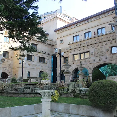 Pazo Los Escudos Hotel Spa & Resort-3