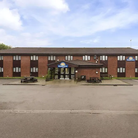 Days Inn Bridgend Cardiff-3