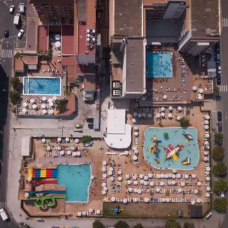 Hotel Sorra Daurada Splash-3
