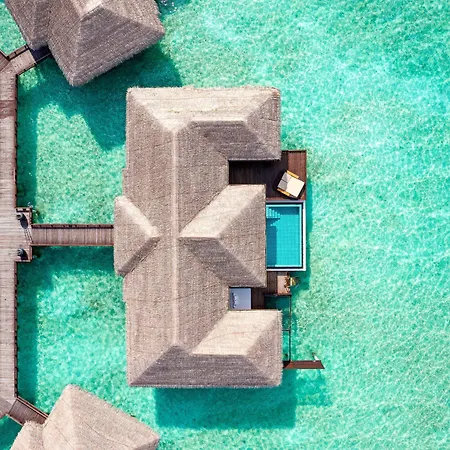 Sheraton Maldives Full Moon Resort & Spa-3