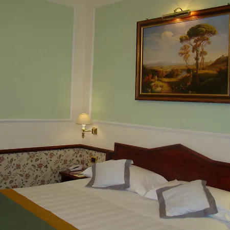 Hotel Britannia Rimini Marina centro-3