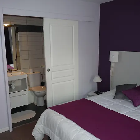 Hotel De Quebec-3