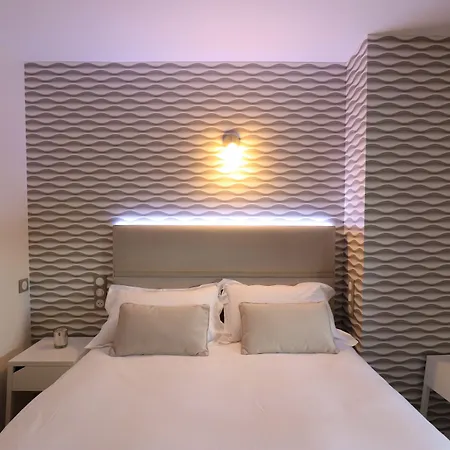 Hotel L'Ortega - Rennes St Jacques Aeroport-2
