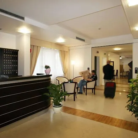 Hotel Mary-3