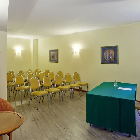 Holiday Inn Cagliari By Ihg-3