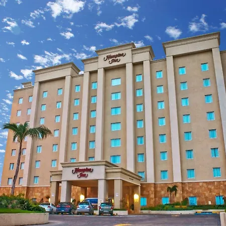 Hampton Inn Tampico Airport-2