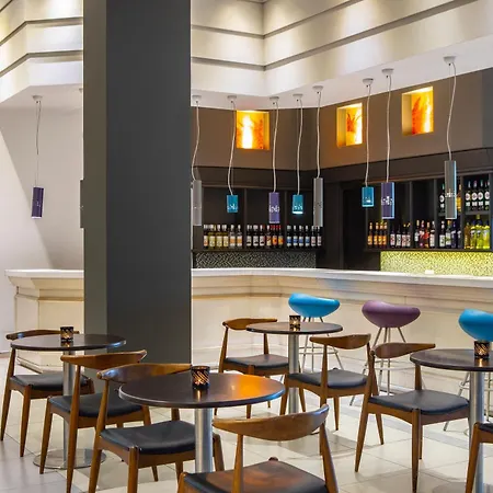 Mayfair Hotel-3