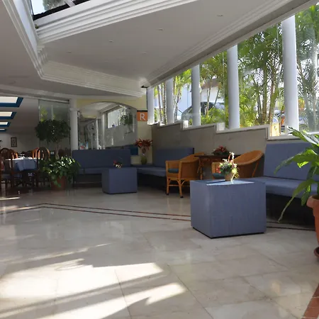 Apartamentos Pez Azul-3