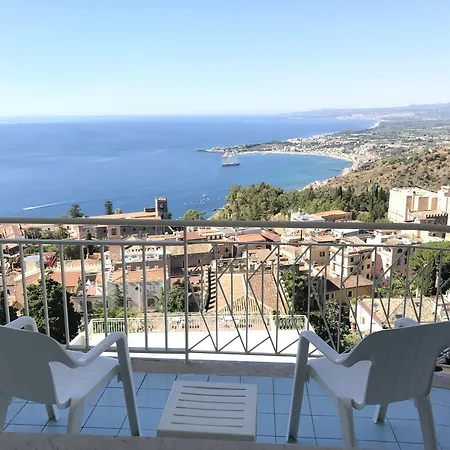 Hotel Mediterranée-3