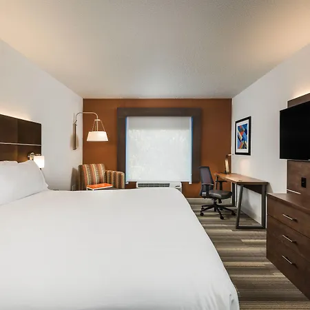 Holiday Inn Express Hotel & Suites Bartow By Ihg-3