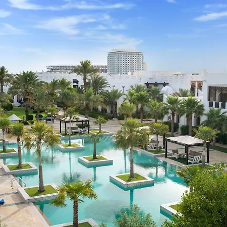 Sharq Village & Spa, A Ritz-Carlton Hotel-3