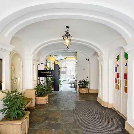 Boutique Hotel Dom - Rooms & Suites-2