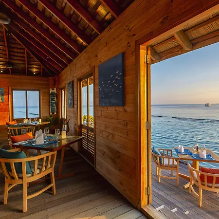 Komandoo Island Resort & Spa (Adults Only)-2