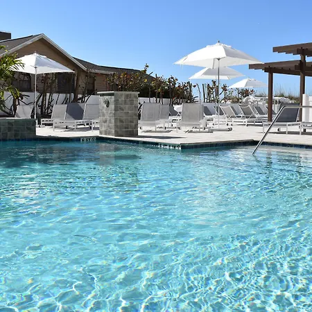 Barefoot Beach Club-3