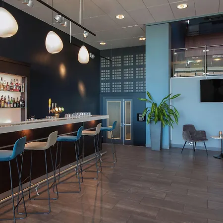 Park Inn By Radisson Oslo Airport Hotel West-2