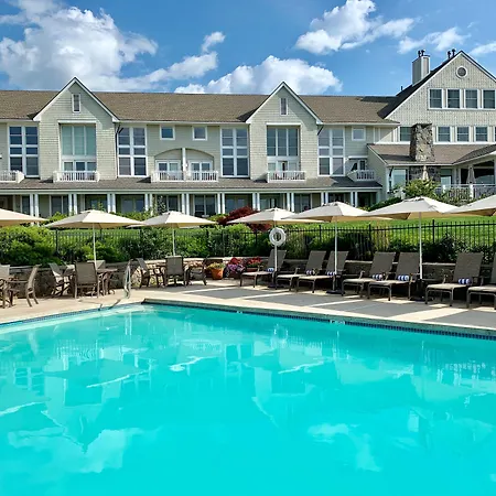 Inn By The Sea-3