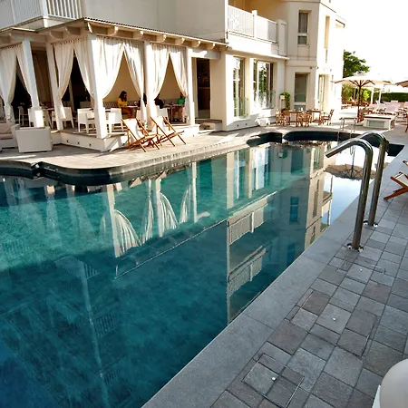 Le Rose Spa Hotel-3